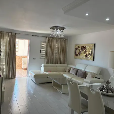 Apartment The Heights *